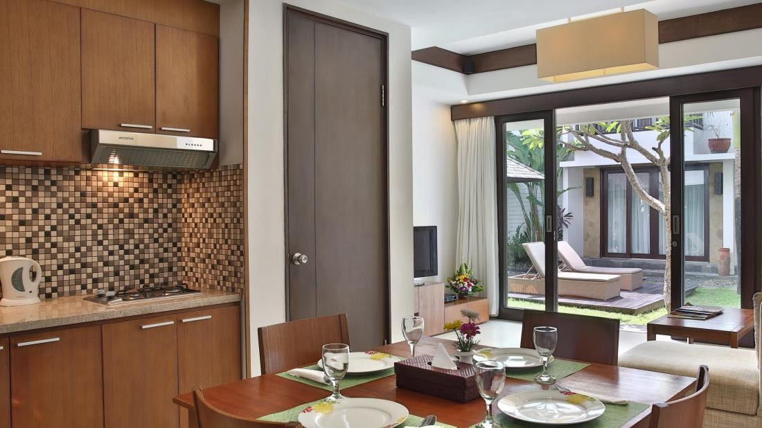 אפרטהוטל Seminyak Townhouse מראה חיצוני תמונה