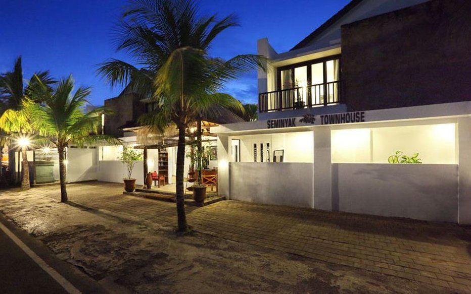 אפרטהוטל Seminyak Townhouse מראה חיצוני תמונה