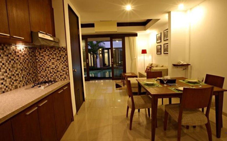אפרטהוטל Seminyak Townhouse מראה חיצוני תמונה