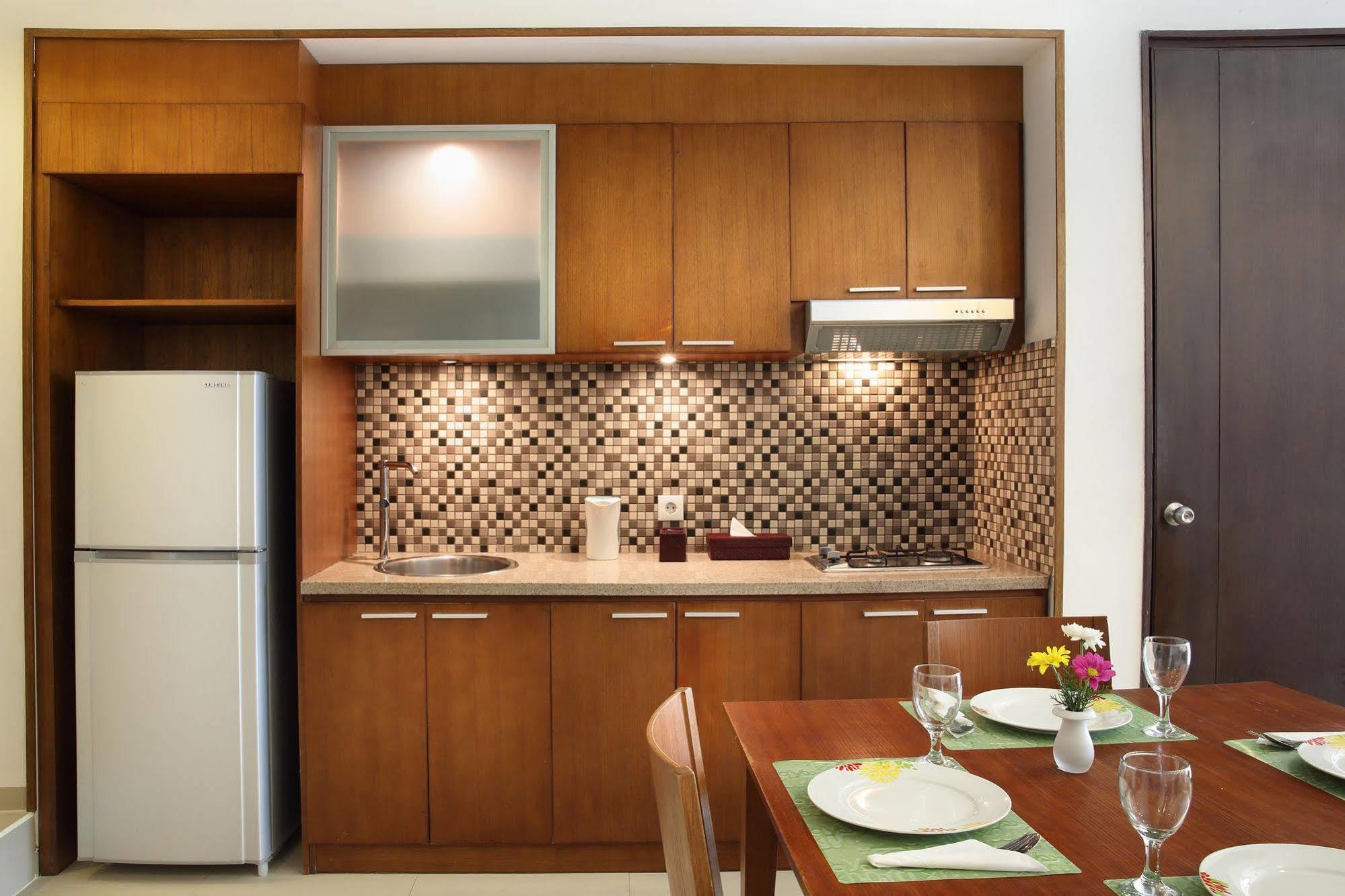 אפרטהוטל Seminyak Townhouse מראה חיצוני תמונה